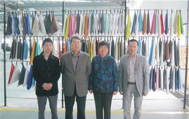 Huang Mengfu, honorary chairman of the National Federation of Industry and Commerce, visited Tianshou Group for guidance